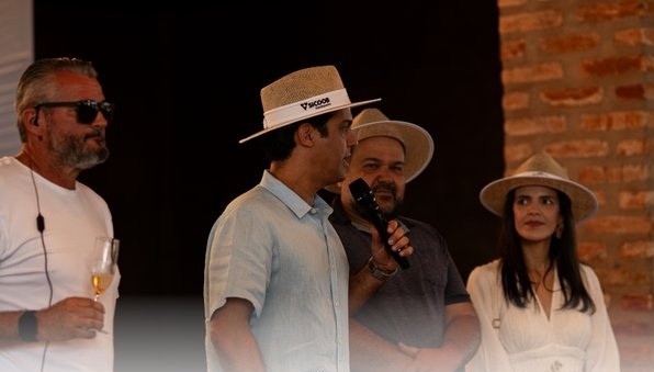 Noticia festa-do-vinho-da-vinicola-ferracini-fortalece-o-turismo-de-penapolis